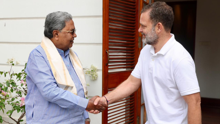 https://salarnews.in/public/uploads/images/newsimages/maannewsimage29052026_162139_Rahul and Siddhu .png